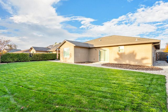 3241 Lemurian Road, Redding, CA 96002