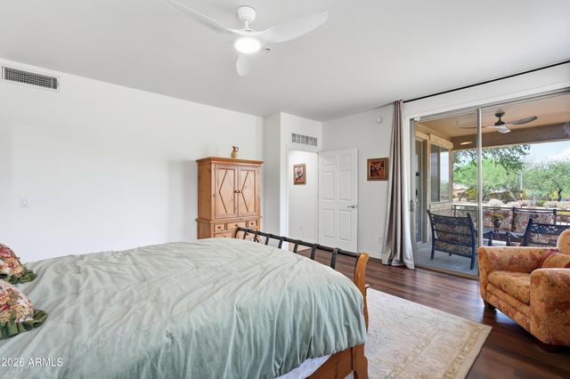 2140 W TALLGRASS Trail 107, Phoenix, AZ 85085