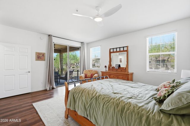 2140 W TALLGRASS Trail 107, Phoenix, AZ 85085