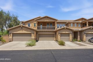 2140 W TALLGRASS Trail 107, Phoenix, AZ 85085