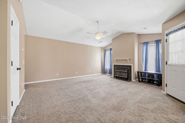 3009 Mulberry Lane D, Greenville, NC 27858