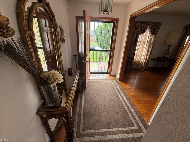 316 Citizen CIR, Chesapeake, VA 23325