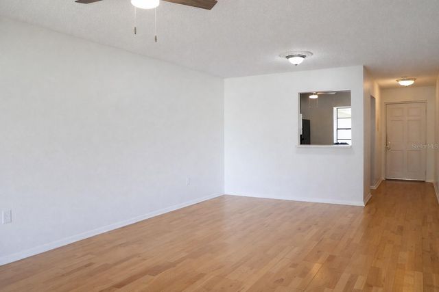 130 E JOHNSON AVENUE 205, Lake Wales, FL 33853