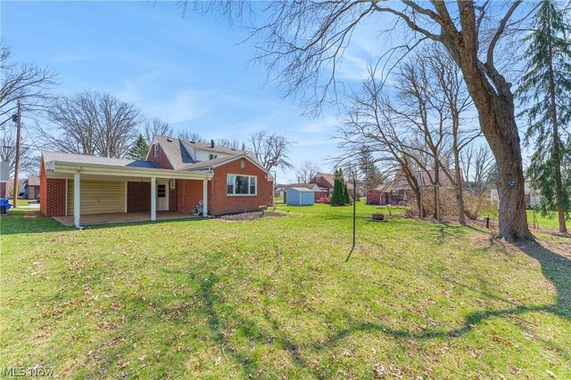 455 Royer Avenue NW, North Canton, OH 44720