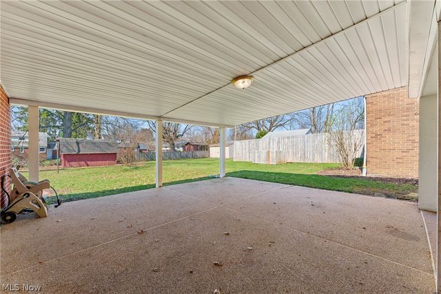 455 Royer Avenue NW, North Canton, OH 44720