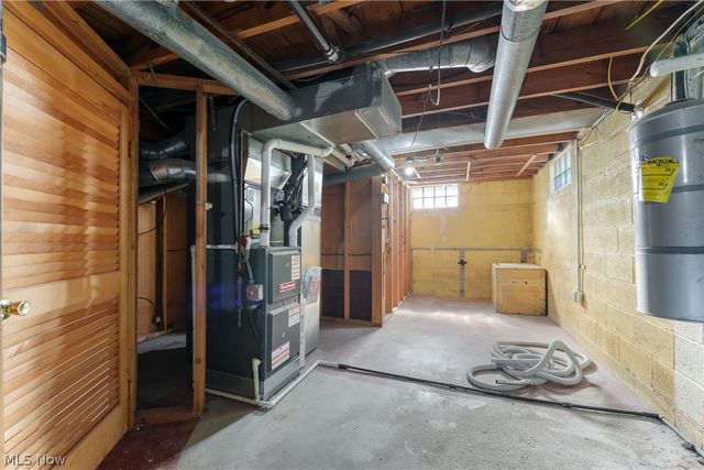 455 Royer Avenue NW, North Canton, OH 44720