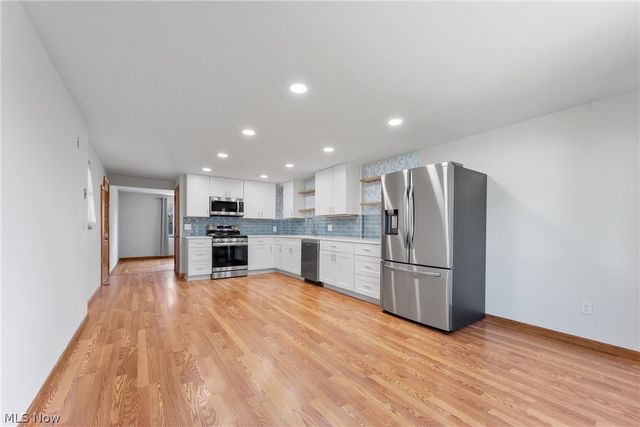 455 Royer Avenue NW, North Canton, OH 44720