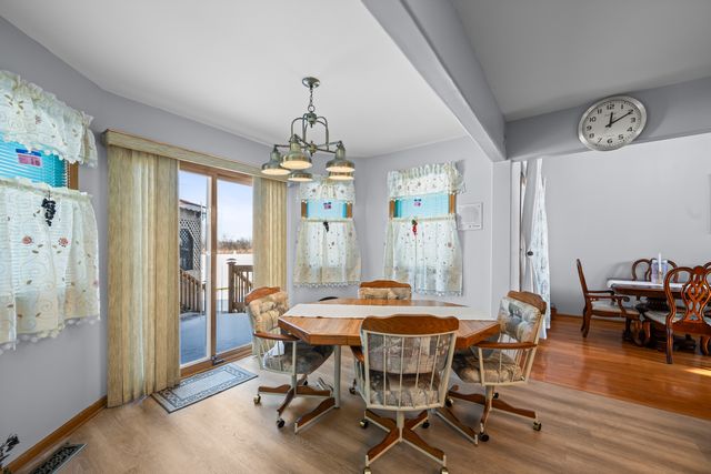 4862 Bay View Drive, Richton Park, IL 60471