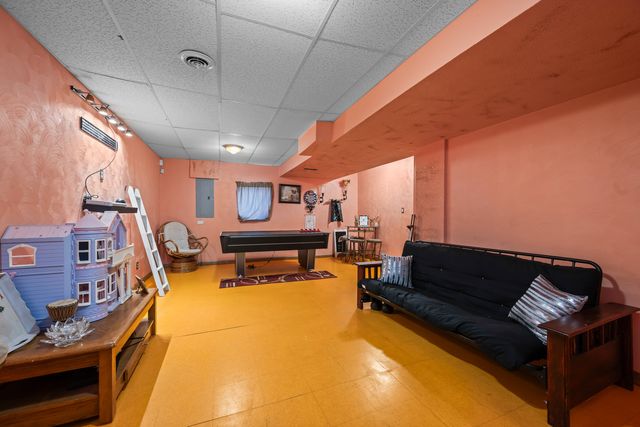 4862 Bay View Drive, Richton Park, IL 60471