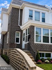 1543 E HUNTING PARK AVE, Philadelphia, PA 19124