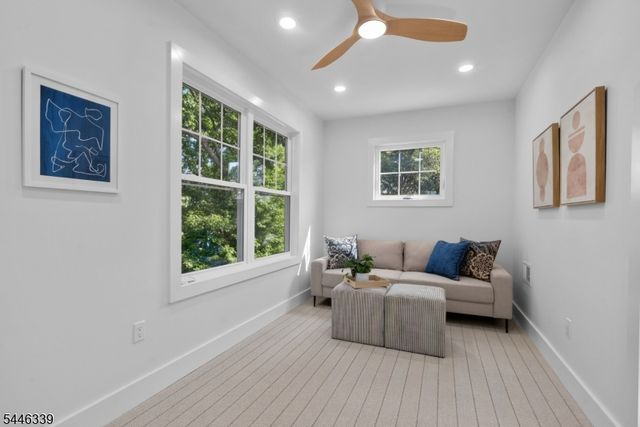 19 Manley Ter, Maplewood Twp., NJ 07040