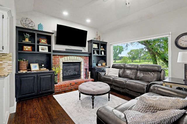 7716 W Central Park St., Wichita, KS 67205