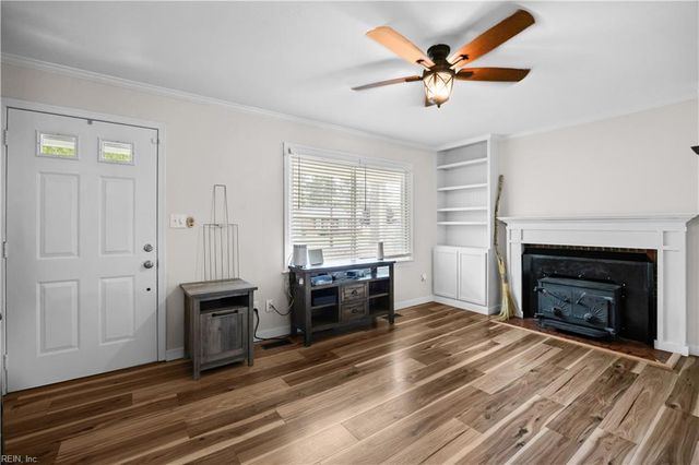 139 Eastwood DR, Newport News, VA 23602