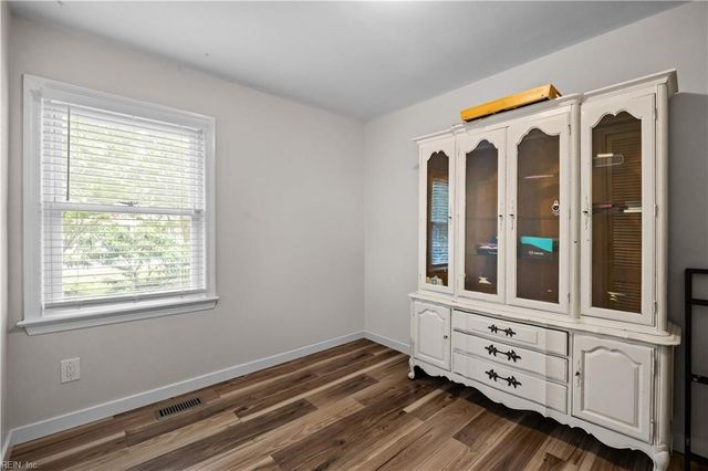 139 Eastwood DR, Newport News, VA 23602