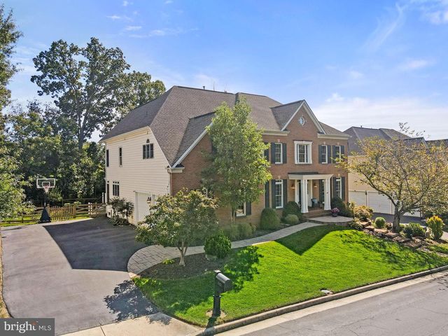 43423 MOUNTCASTLE DR, Chantilly, VA 20152