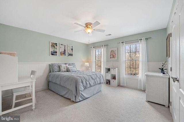 43423 MOUNTCASTLE DR, Chantilly, VA 20152