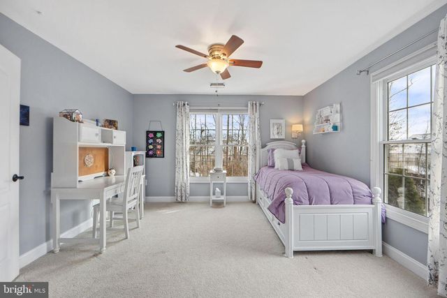 43423 MOUNTCASTLE DR, Chantilly, VA 20152