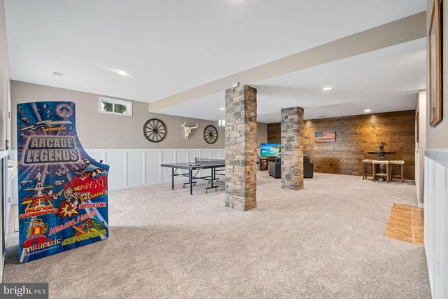 43423 MOUNTCASTLE DR, Chantilly, VA 20152