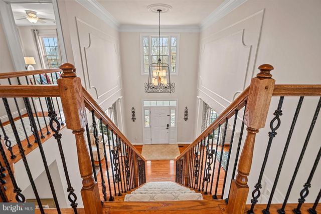 43423 MOUNTCASTLE DR, Chantilly, VA 20152