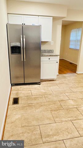 10925 MOORE ST, Waldorf, MD 20603