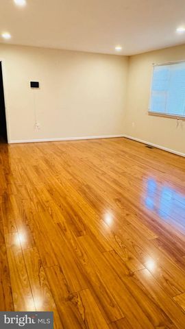 10925 MOORE ST, Waldorf, MD 20603
