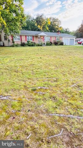 10925 MOORE ST, Waldorf, MD 20603