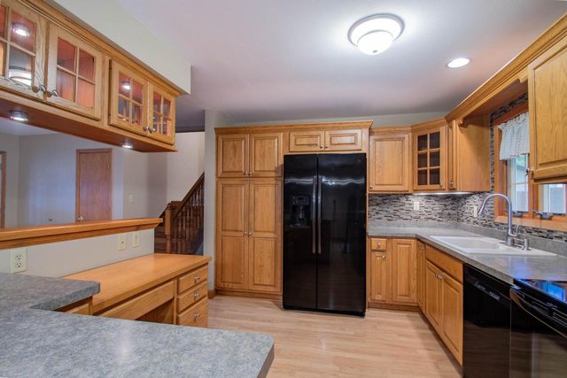 310 S Concord AVENUE, Watertown, WI 53094