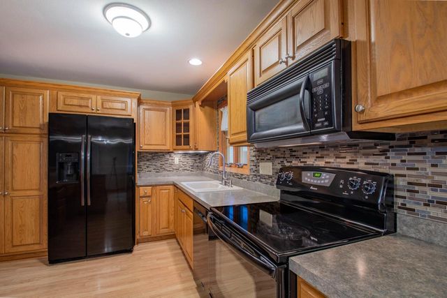 310 S Concord AVENUE, Watertown, WI 53094