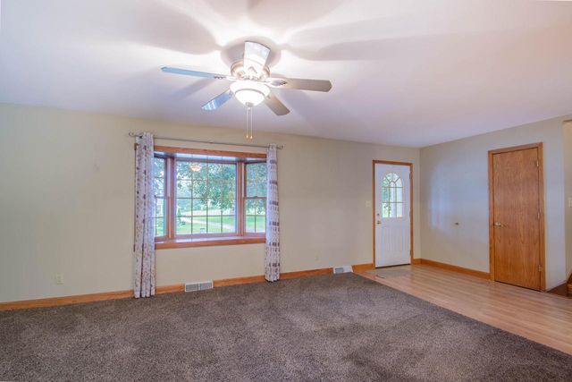 310 S Concord AVENUE, Watertown, WI 53094