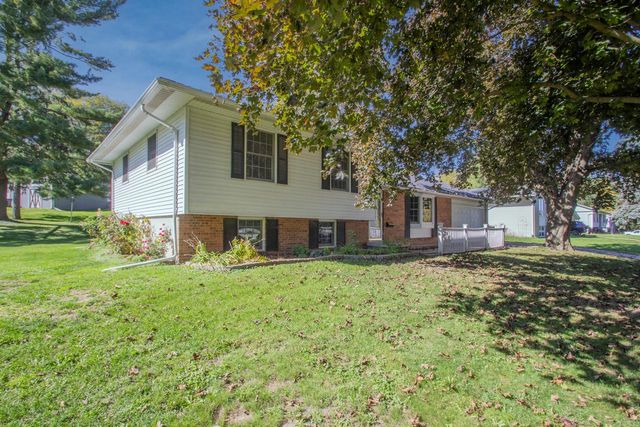 310 S Concord AVENUE, Watertown, WI 53094