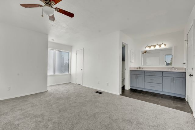 3121 Sondra Drive 205, Fort Worth, TX 76107