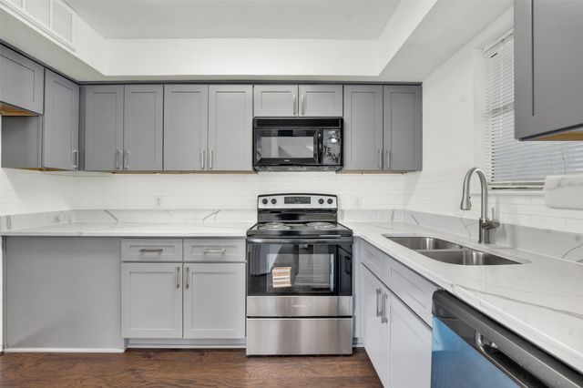 3121 Sondra Drive 205, Fort Worth, TX 76107