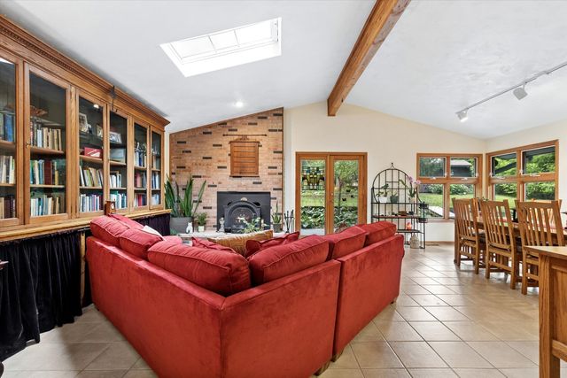 125 N Park Boulevard, Glen Ellyn, IL 60137