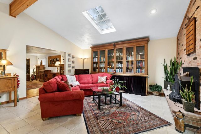 125 N Park Boulevard, Glen Ellyn, IL 60137