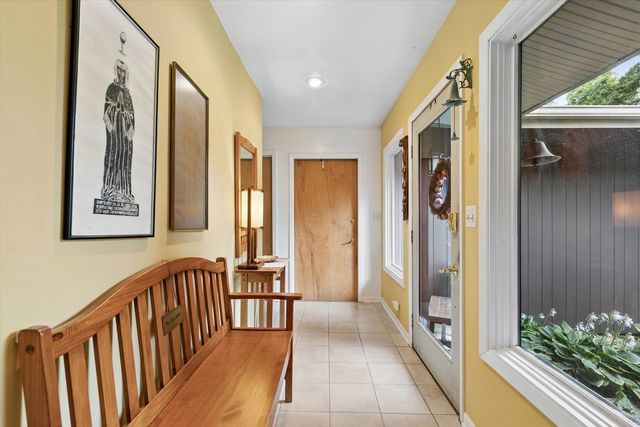 125 N Park Boulevard, Glen Ellyn, IL 60137