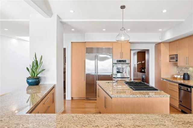 1598 Skyline Drive, Laguna Beach, CA 92651