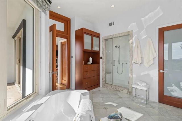 1598 Skyline Drive, Laguna Beach, CA 92651