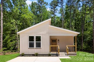 2555 Winfield Street, Kannapolis, NC 28083