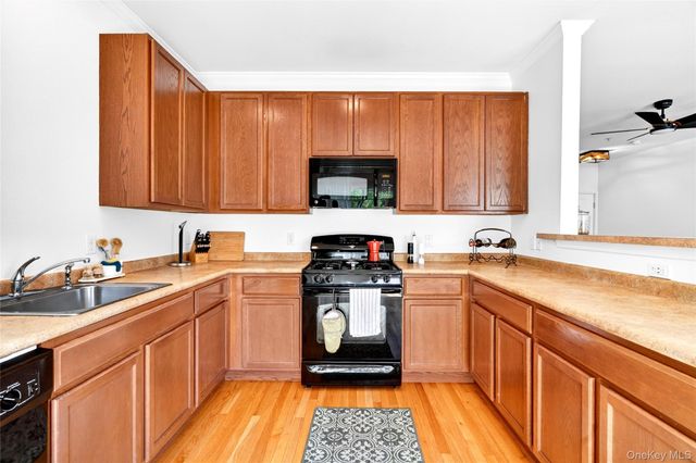 1505 Balsam Drive, New Windsor, NY 12553