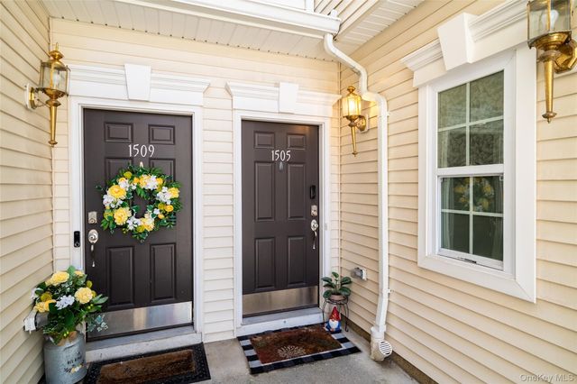 1505 Balsam Drive, New Windsor, NY 12553