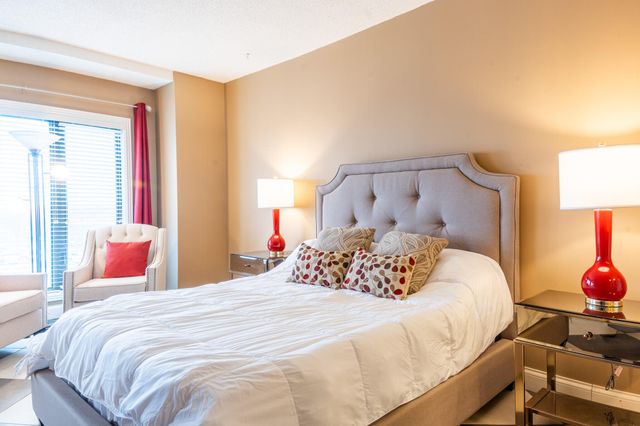 355 S Broadway 305, Lexington, KY 40508