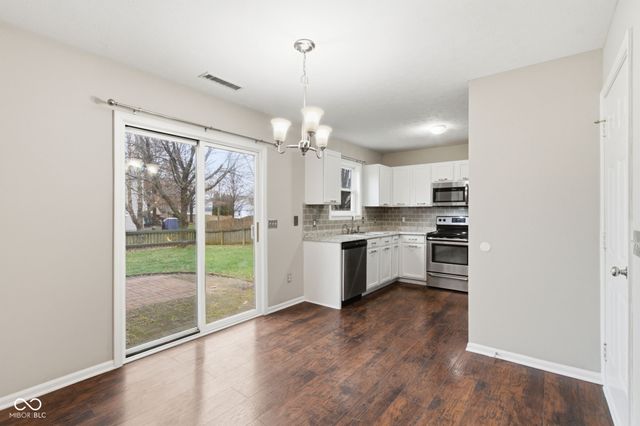 10870 Balfour Drive, Noblesville, IN 46060