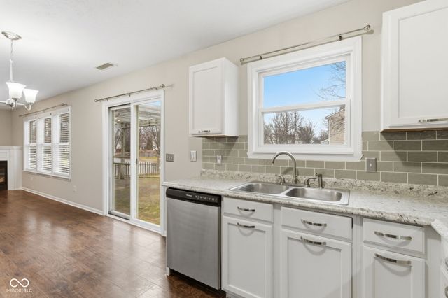 10870 Balfour Drive, Noblesville, IN 46060