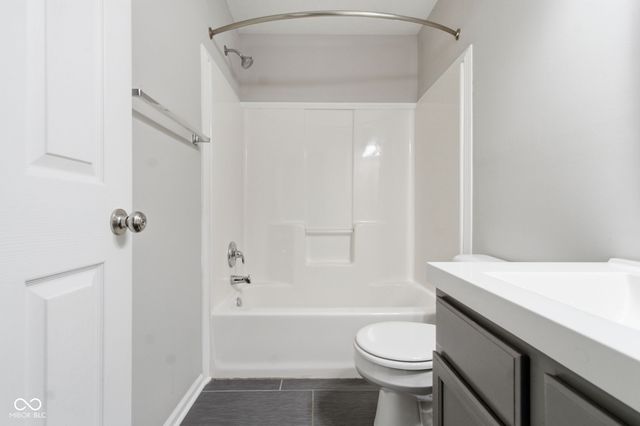 10870 Balfour Drive, Noblesville, IN 46060