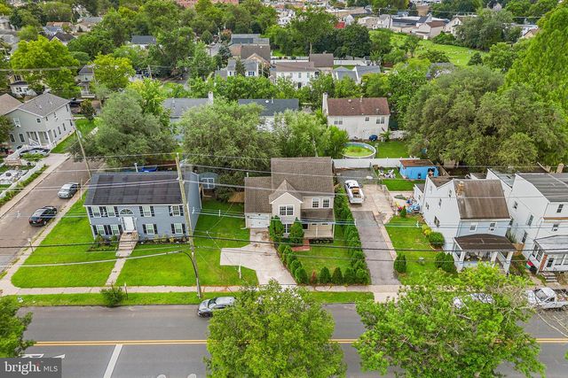 842 MARKET ST, Gloucester City, NJ 08030