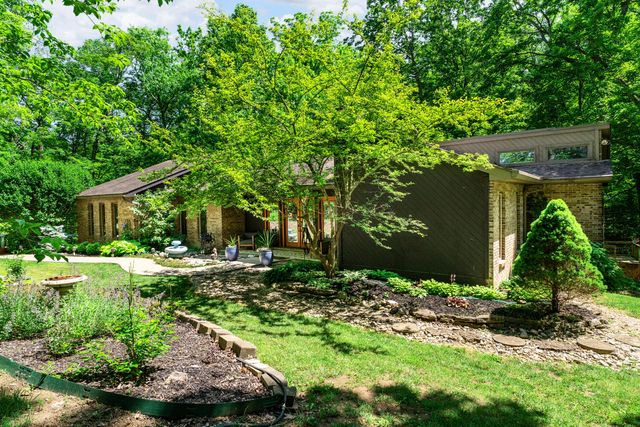 2709 Longbranch Road, Union, KY 41091