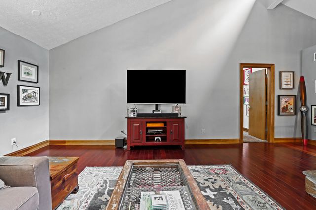 2709 Longbranch Road, Union, KY 41091