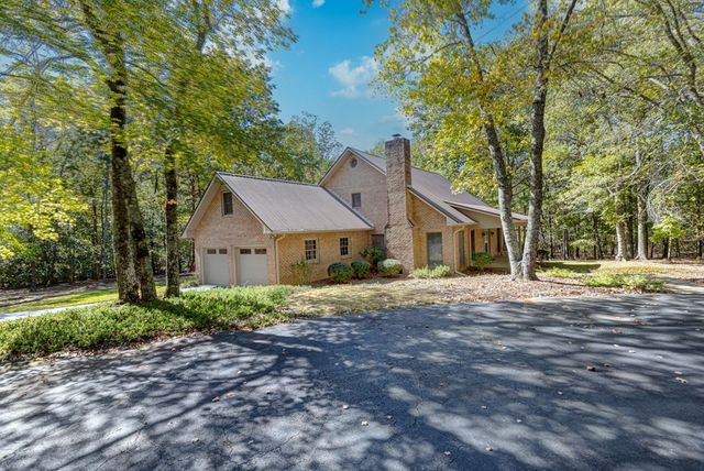 121 Oak Circle, Pine Mountain, GA 31822