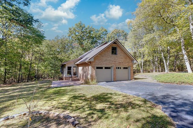 121 Oak Circle, Pine Mountain, GA 31822