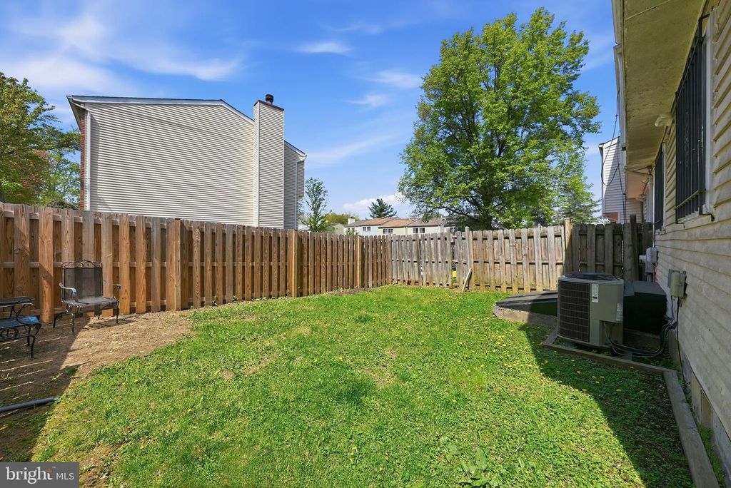 Image 24 of property listing at 366 POSSUM CT, Capitol Heights, MD 20743